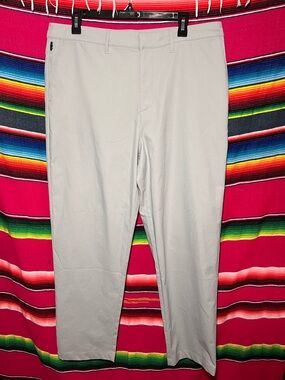 VUORI Cascade Crinkle Pants Relaxed in Fog Size 34x30